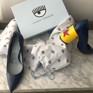 New in box star Italian Designer Chiara Ferragni leather FABULOUS heels pumps 38